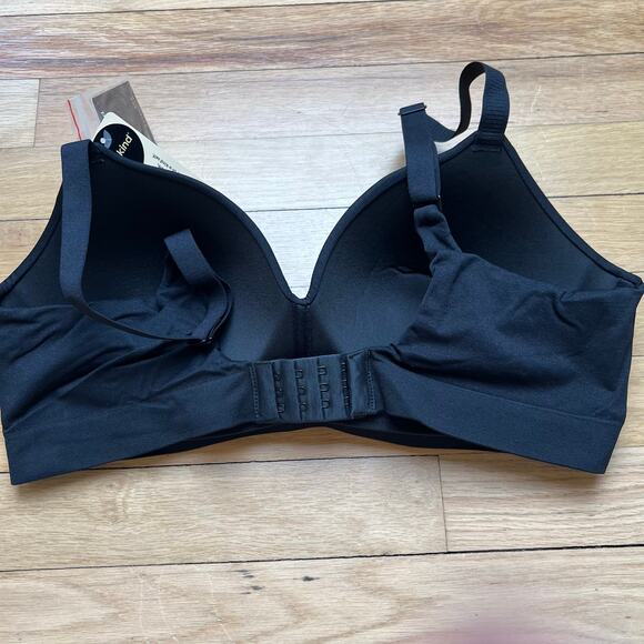 NEW TrueKind Women's L Supportive Comfort Wireless Shaping Bra Black T Shirt - Picture 2 of 10